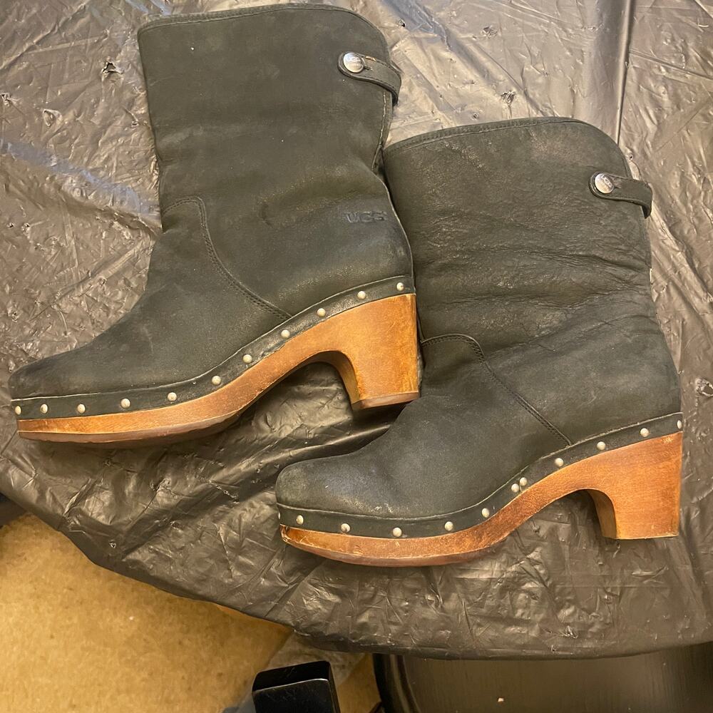 Ugg Lynnea Shearling Fold Down 2-Way Clog Boots - Women Size 6 - Black Leather